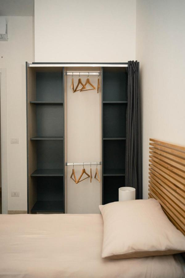 Black Marble - Design Apartment Bari Kültér fotó